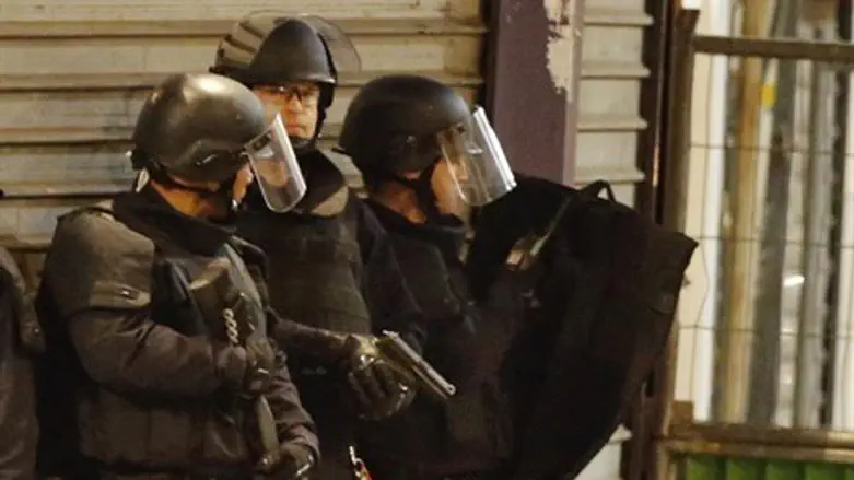 French special forces in raid