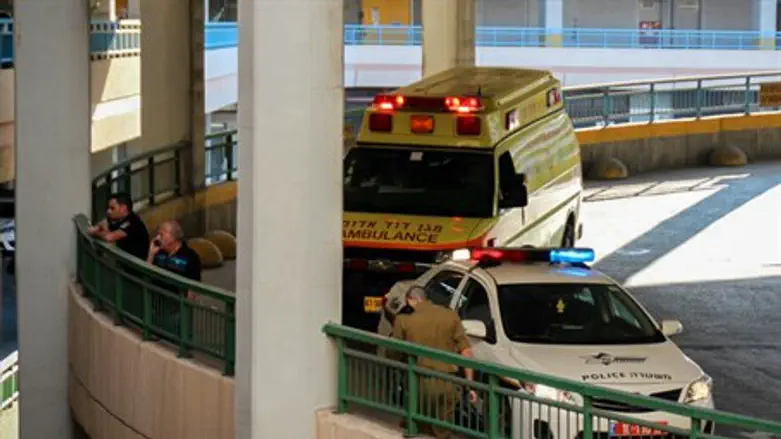 Scene of stabbing at Tel Aviv's Panorama building