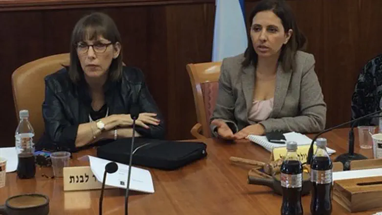 גילה גמליאל ולימור לבנת