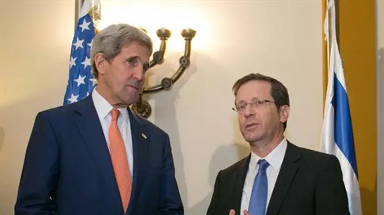 הרצוג וקרי. היום