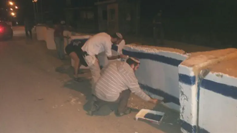 צובעים את הבטונדות