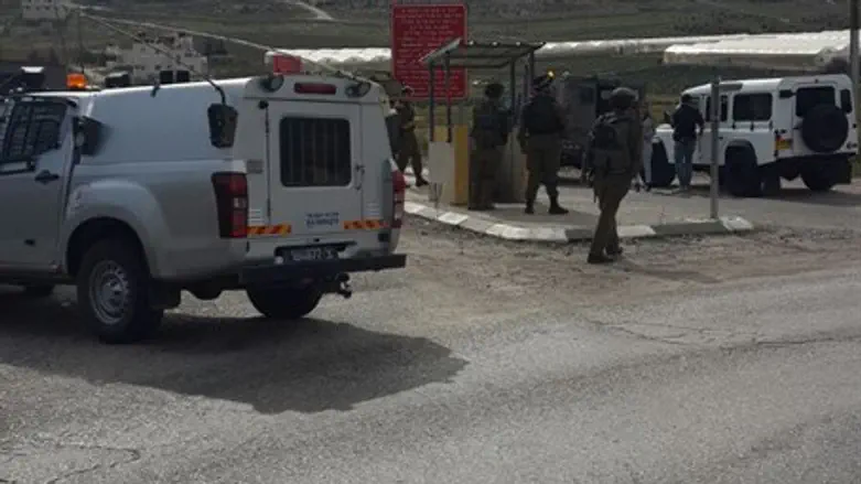 Место теракта на перекрестке Аль-Фавар