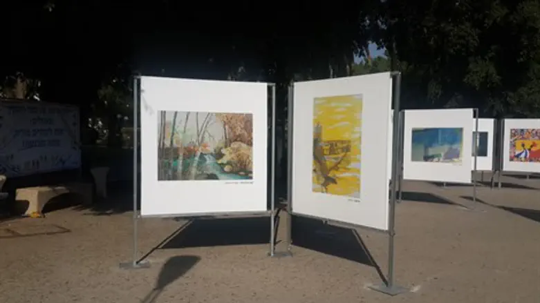 באנו חושך לגרש