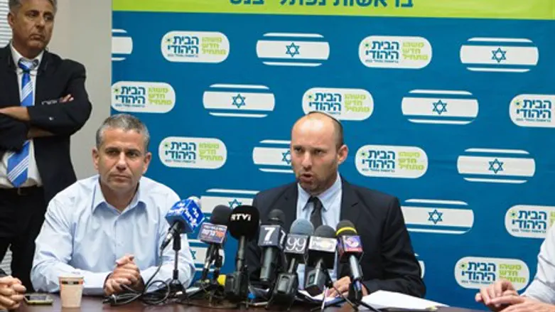 לפעמים הדרך הארוכה לשלטון היא הקצרה. בנט עם מגל