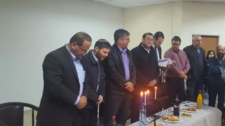 שדולת א"י בהדלקת נרות בצפון השומרון