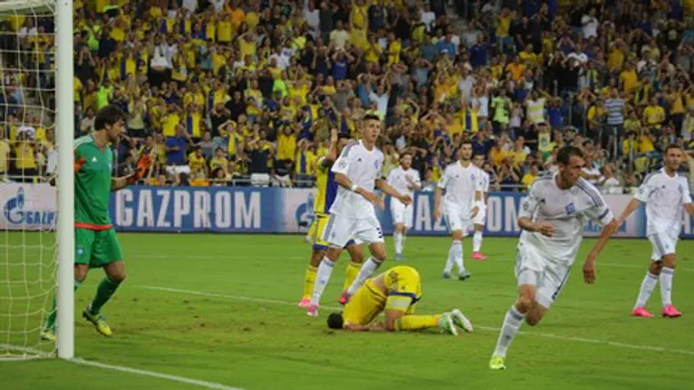 שחקני מכבי מול קייב במשחק הקודם