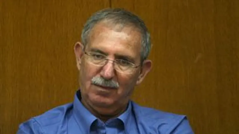 לא ייצג. בורובסקי