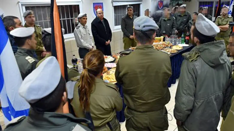 יעלון ביהלו"ם