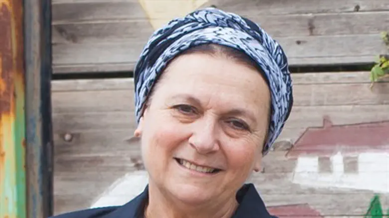 Даниэлла Вайс