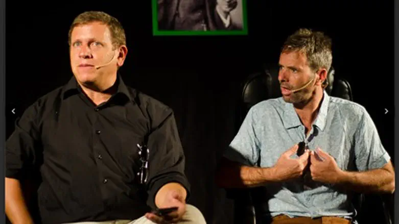 מתוך ההצגה 'בולדוזר'