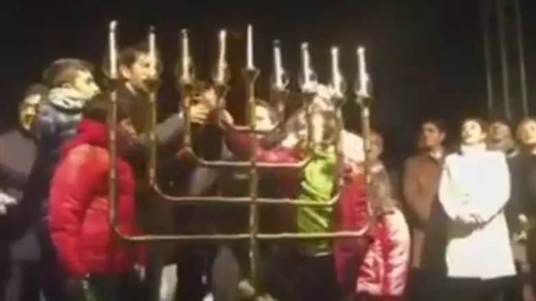 Turkish Jews light Hanukkiah