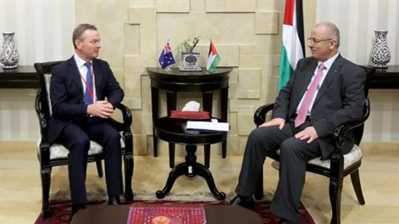 השר פיין בפגישתו עם חמדאללה