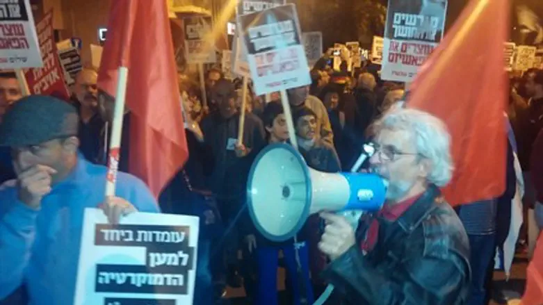 Тель-Авив: левые против правых