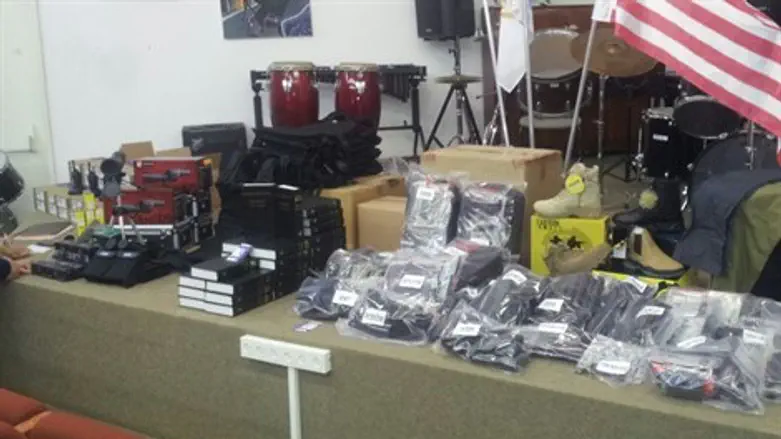 ציוד ביטחוני? לא רק