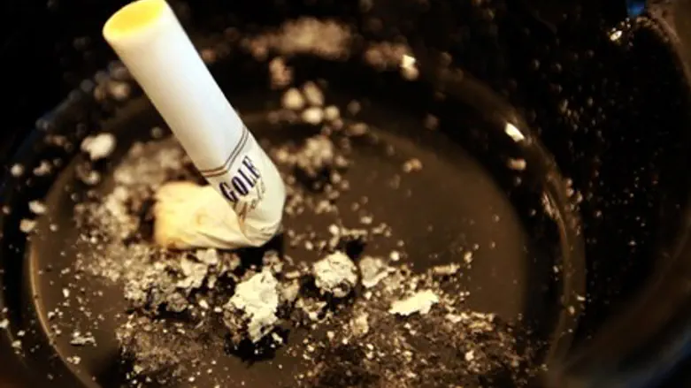 Smoking (illustrative)