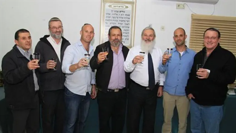 הרמת כוסית בעקבות אישור התב"ע