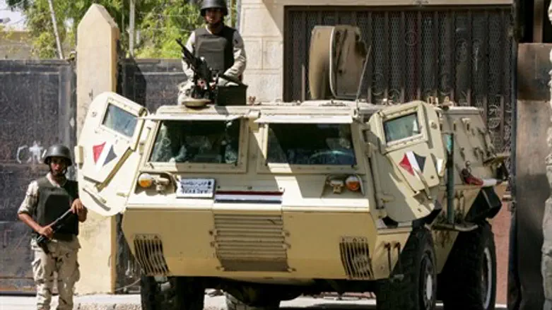 Egyptian soldiers on Gazan border (file)