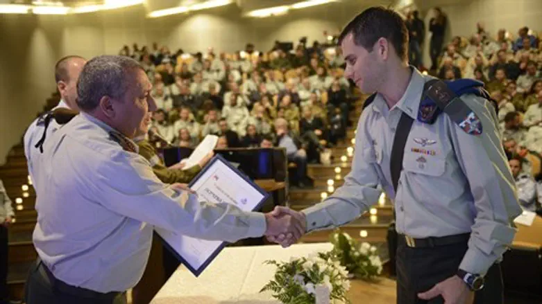 הרמטכ"ל איזנקוט בטקס