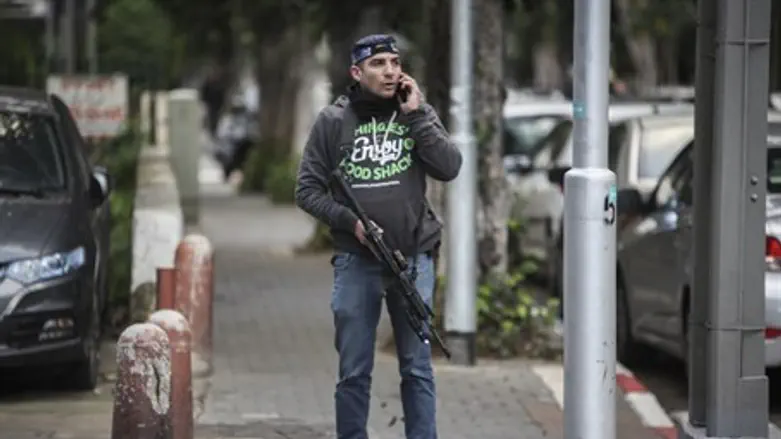 Интенсивные поиски (Иллюстрация)