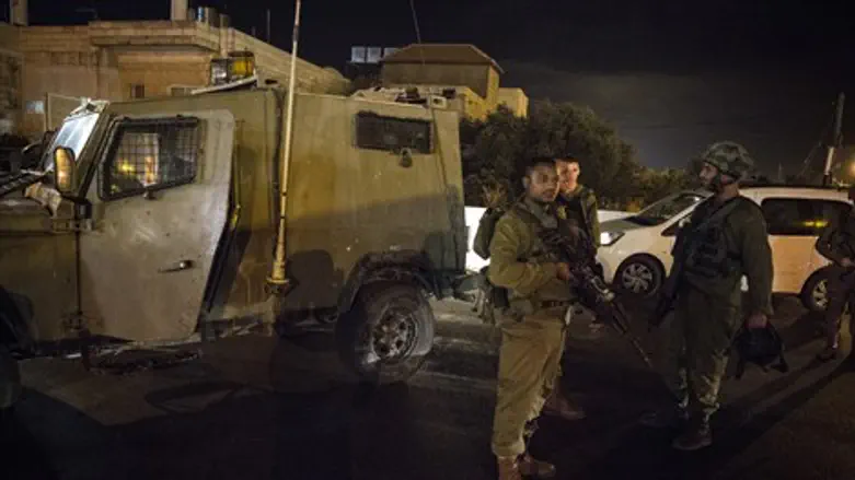 כמה מהנוסעים לקו בחרדה