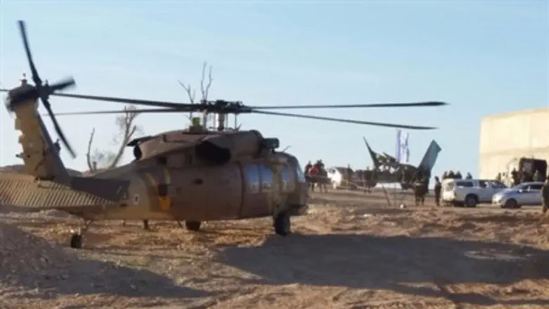 На месте происшествия на базе Цеэлим