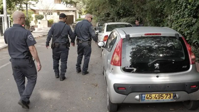 הסריקות אחרי המחבל, בתל אביב