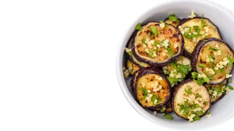 פרוסות חציל אפויות