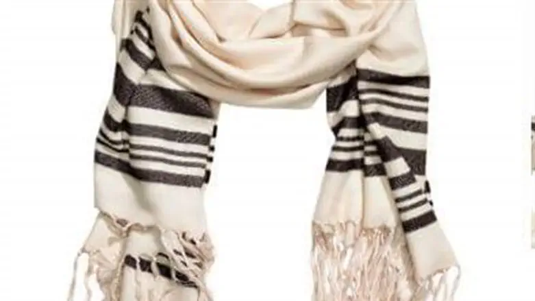 הצעיף הדומה לטלית