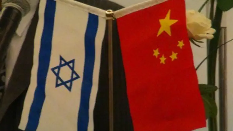Israeli and Chinese flags