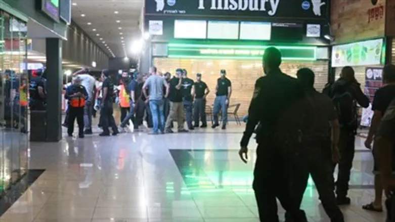 Be'er Sheva Bus Station on the night of the attack