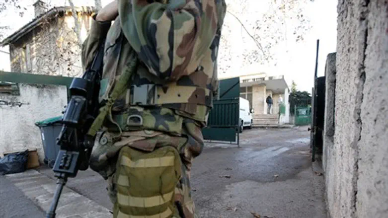 Security outside Jewish school in Marseille