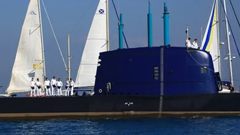 The Achi Rahav being welcomed home