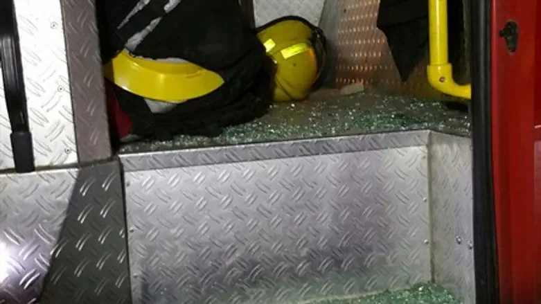 Fire engine attacked with rocks