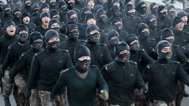 Chinese People's Liberation Army (PLA) soldiers (illustration)