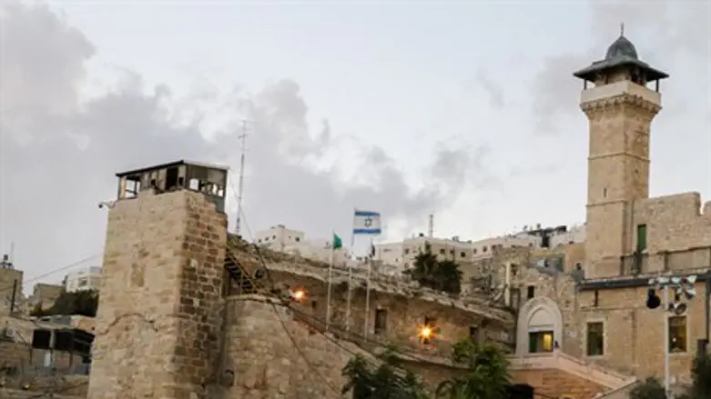 Cave of the Patriarchs in Hevron (file)