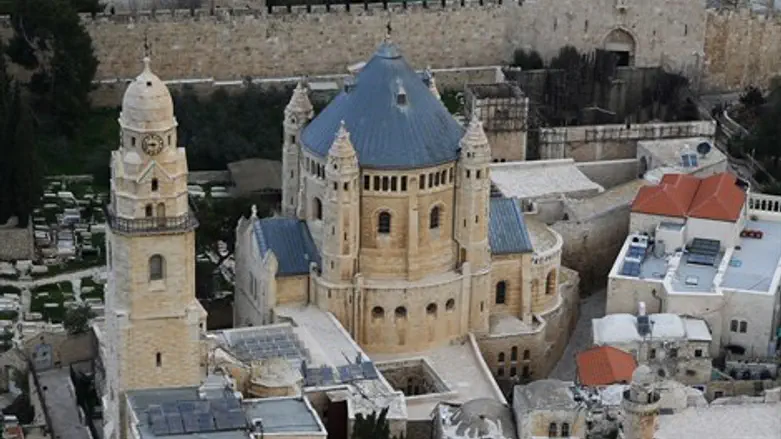 יעד לונדליזם. כנסיית דורמיציון