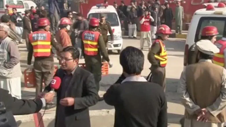 כוחות הצלה מחוץ לאוניברסיטה