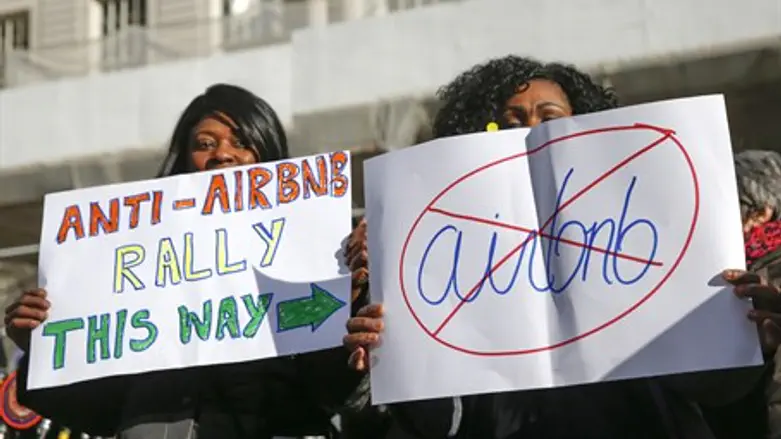 Anti-Airbnb protest