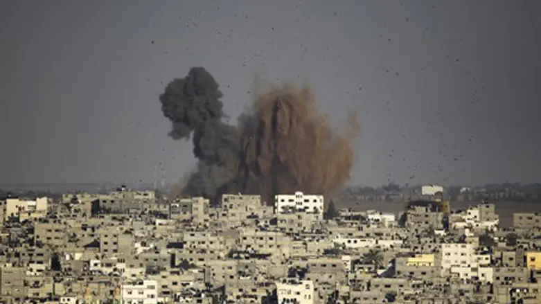 Airstrike in Gaza (archive)