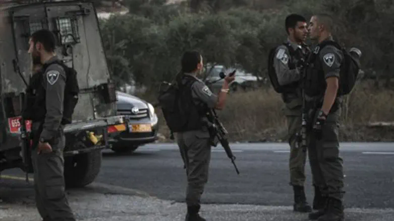 Border Police at Tapuach junction