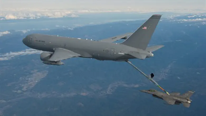 תדלוק אווירי ראשון