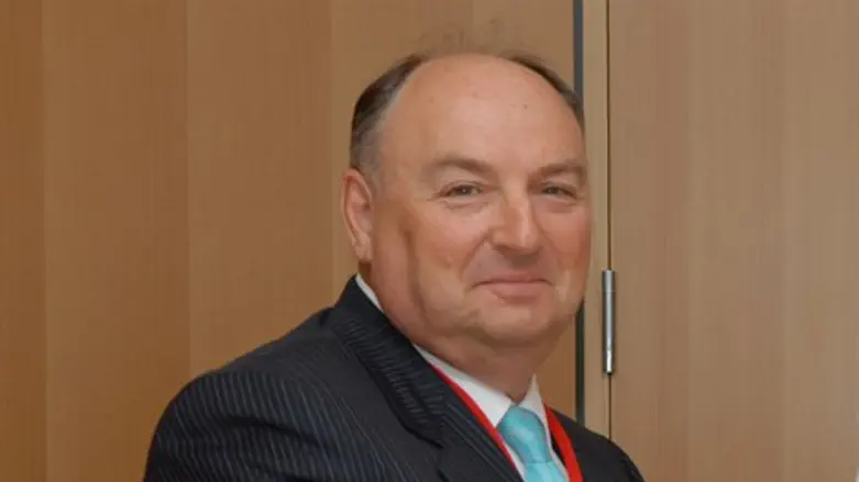 הבעת אמון. ד"ר משה קנטור