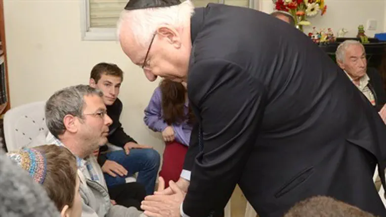 ריבלין עם יצחק קריגמן, אביה של שלומית קריגמן