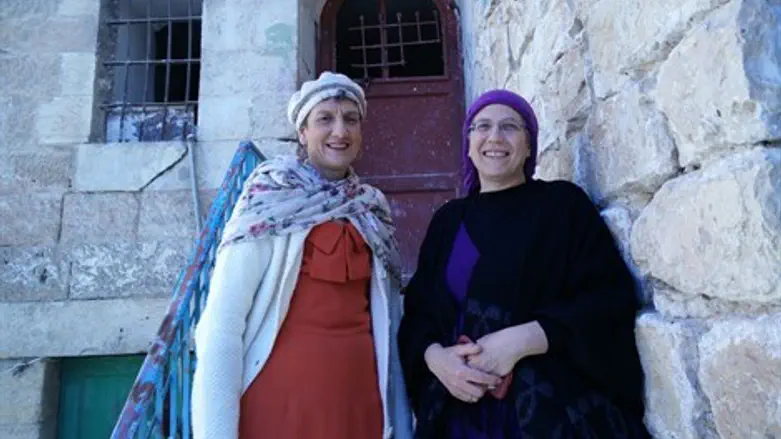 סיור ביטחוני בחברון. מועלם רפאלי וסטרוק