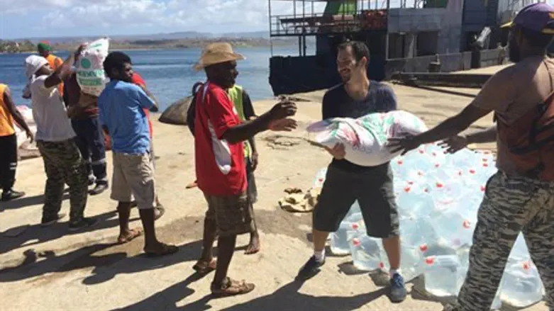 IsraAID in Vanuatu (illustration)