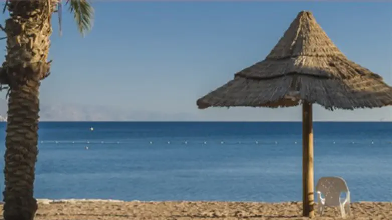 הם צללו ואני הסתובבתי כמו עובדת זרה