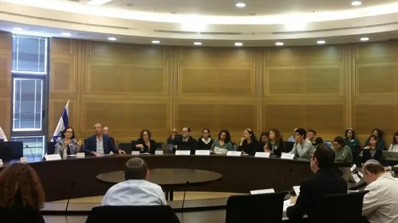 כינוס השדולה. היום