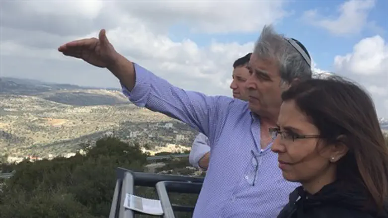 השרה גמליאל בתצפית בחרשה