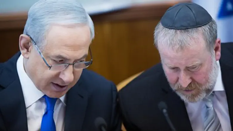 Нетаньяху и Мендельблит