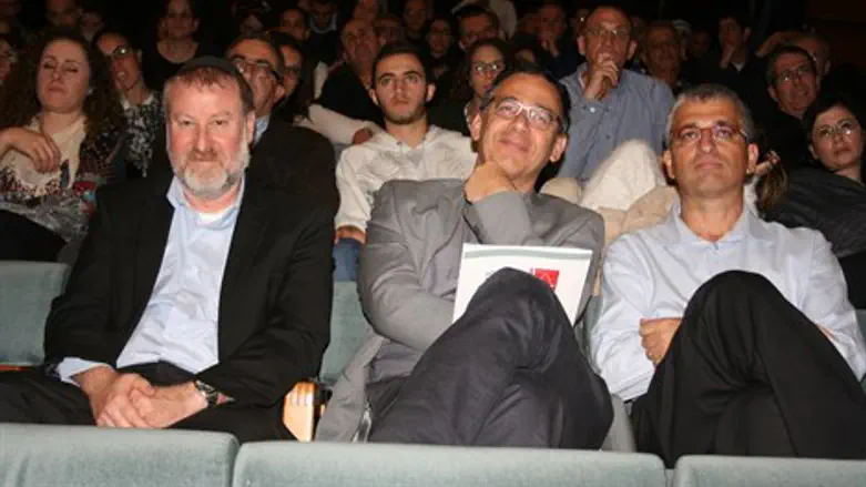 אביחי מנדלבליט, פרקליט המדינה שי ניצן ומנהל מח"ש אורי כרמל